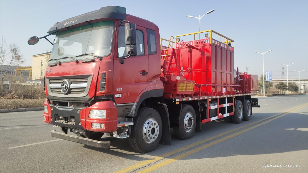 Well Flushing & Wax Removal Truck | Hot Oil Flushing Unit